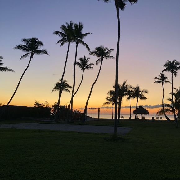 Meet your Posher - Picture 1 of 1